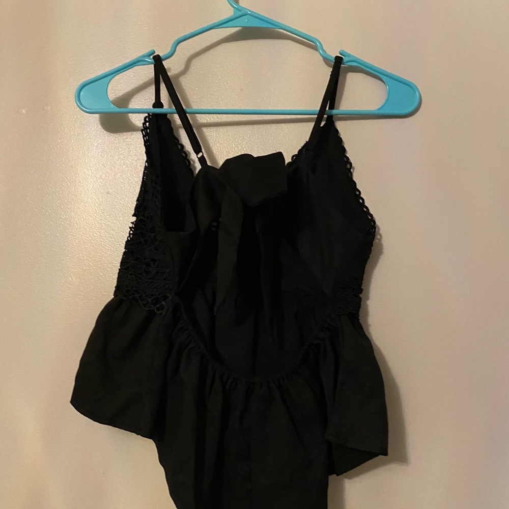 Shein tank - Picture 2 of 2